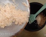 Foto langkah ke 3 dari resep Garlic Butter Rice.