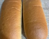 A picture of step 1 of Quick Breakfast Garlic Rusk from Long Bun.