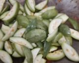 परवल आलू की सब्जी (parwal aloo ki sabzi recipe in Hindi) रेसिपी चरण 1 फोटो