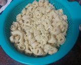 Foto del paso 2 de la receta Albóndigas mixtas en salsa con pasta al ajillo