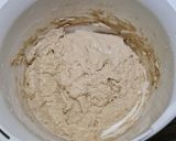 A picture of step 2 of Rye English Muffins.