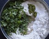 A picture of step 2 of Pudina laccha paratha.
