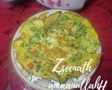 A picture of step 2 of Capsi Omelette or Green Omelette.