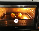 Foto langkah ke 1 dari resep Chocolate Filled Banana Muffins.