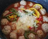 Foto del paso 11 de la receta Albóndigas en salsa de tomate con pimientos