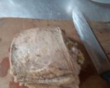 Foto del paso 5 de la receta: Lomo de Res Puyado con salsa y finas hierbas