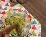 รูปขั้นตอนการทำที่ 2 ของ เมนูว่างสายคลีน กัวคาโมเล่ ซัลซา สูตรนี้อร่อย