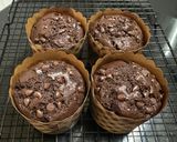 Foto langkah ke 6 dari resep Choco Muffin.