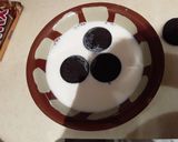 صورة لخطوة 1 من وصفة حلى الاوريو 😍🥧