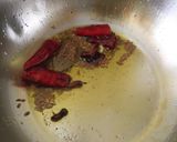 A picture of step 3 of Phool gobhi aloo Dalna.