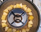 Une image de l'étape 5 de Gâteau caramélisé ananas/pomme.