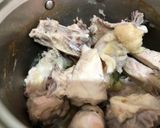 Foto langkah ke 1 dari resep Semur Ayam Kampung Legit nan Gurih.