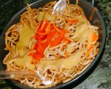 चाऊमिन (chowmein recipe in Hindi) रेसिपी चरण 8 फोटो
