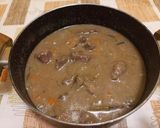 Foto del passaggio 8 della ricetta Spezzatino di vitello con patate