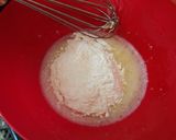A picture of step 5 of Cinnamon pan cake.