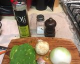 Foto del paso 1 de la receta: NOPALES “TIRANTES A LOS BRAZOS”