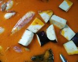 Foto langkah ke 2 dari resep Gulai Cumi Isi Tahu.