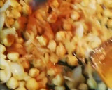 Foto del paso 3 de la receta: Garbanzos y gambas con paprika