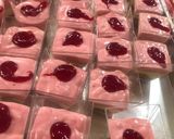 Foto del paso 5 de la receta: Cheesecake de frutos rojos en vasitos