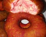 A picture of step 6 of Marble donut.