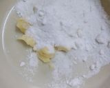 व्हॅनिला कुकीज (vanilla cookies recipe in marathi) रेसिपी स्टेप 1 फोटो 