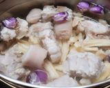 Hình bước làm 2 của món Canh CỦ CẢI muối nấu đuôi heo