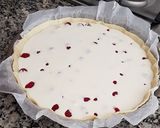 Foto del paso 5 de la receta Tarta de yogur griego y frambuesas
