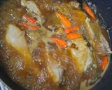 Foto langkah ke 2 dari resep Semur ayam cabe rawit.
