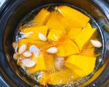 Hình bước làm 3 của món Canh Bí Đỏ Sườn Non