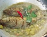 รูปขั้นตอนการทำที่ 7 ของ ปลาทอดราดซอสแกงเขียวหวาน