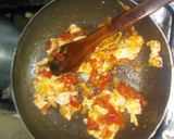 A picture of step 6 of Spaghetti with eggs.