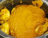 A picture of step 5 of Pressure cooker chicken curry.