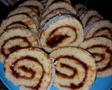 Piskótatekercs recept fázis 5 fotója
