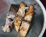 Foto langkah ke 1 dari resep Ikan Tongkol Bumbu Kuning.