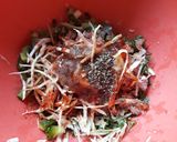 A picture of step 8 of Chinese Bhel.