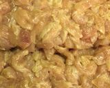 صورة لخطوة 2 من وصفة شاورما الدجاج سهلة ولذيذة😋