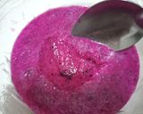 Foto langkah ke 8 dari resep Puding Lava Buah Naga Merah.