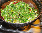 முள்ளங்கி கீரை மணத்தக்காளி கீரை கூட்டு(keerai koottu recipe in tamil) ரெசிபி ஸ்டேப் 4 புகைப்படம்