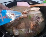 Foto langkah ke 5 dari resep 225. Opor Ayam Kuah Putih.