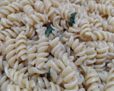 Foto del paso 3 de la receta: Fideos con salsa de hojas de salvia