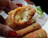 চীজ আলুর ফিঙ্গার (Cheese potato finger recipe in Bengali) রেসিপির ধাপ 7 ছবি