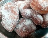 க்ரீமி கிறிஸ்மஸ் பம்போலினி (Creamy christhmas bamboloni recipe in tamil) ரெசிபி ஸ்டேப் 6 புகைப்படம்