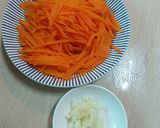 麻油蒜香紅蘿蔔絲的食譜步驟1照片