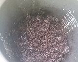 Hình bước làm 1 của món Cơm rượu nếp cẩm