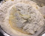 A picture of step 5 of Basic cupcake.