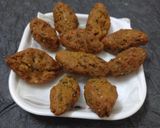 A picture of step 4 of Easy and Crispy Bitter gourd skin muthiyas.