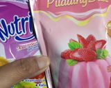 Foto langkah ke 1 dari resep Jelly Lapis Puding Rasa Anggur.