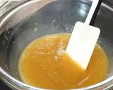 A picture of step 1 of Crispy mini chocolate chip cookies.