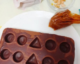 Foto del paso 3 de la receta: Bombones rellenos navideños 🎄