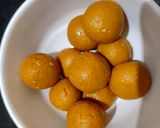 A picture of step 2 of Antiseptic goli (sonth goli).
